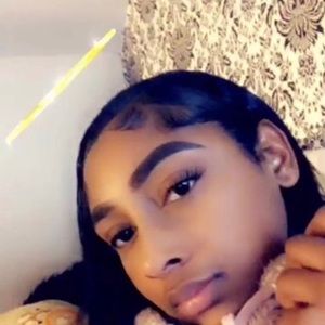 Meet your Posher, Kiara